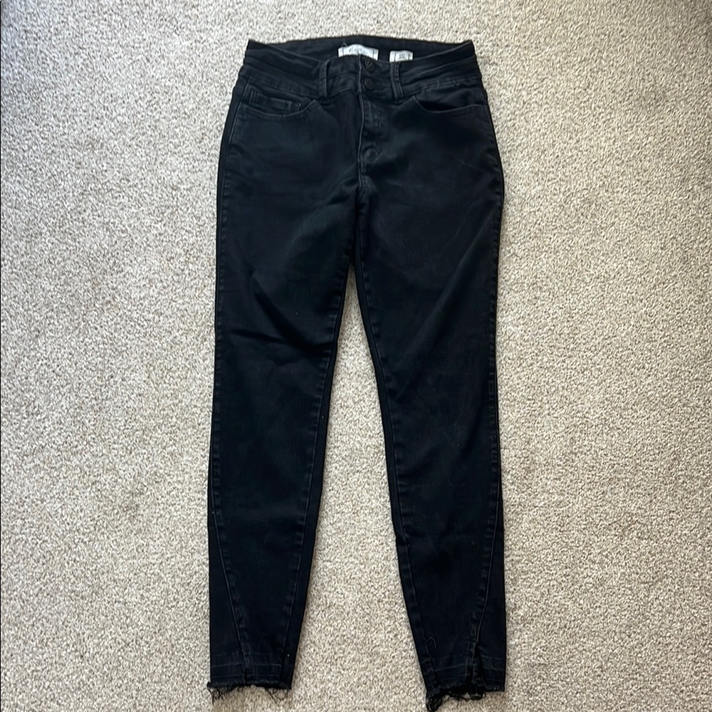 KanCan Kurvy Black Skinny Jeans